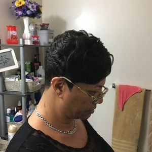 Meet your Posher, Sharice